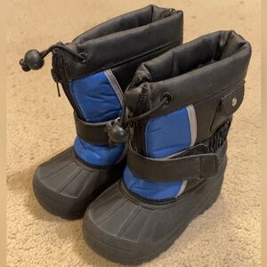 Koala Kids Winter Boots, size 8 (Toddler)